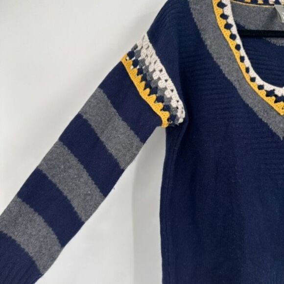 Shae NY Women's Cashmere Wool Crochet Trim Knit Pullover Sweater Navy Medium - Picture 7 of 9